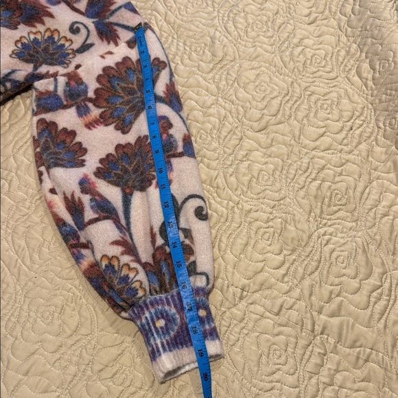 FARM Rio Floral Cardigan - Cream and Blue - Picture 16 of 16